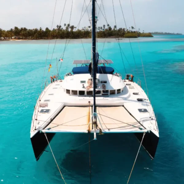 Experiencia Exclusiva en San Blas y Playa Venao con Catamarán y Hoteles de Lujo