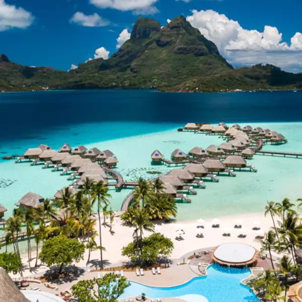 Vista aérea del hotel de Bora Bora Polinesia Francesa